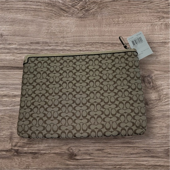 Coach NWT Tablet Case Unisex 10” by 8”